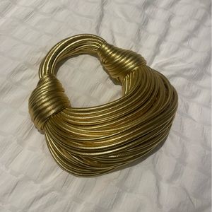 Gold noodle bag